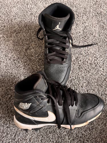 Black Kid's 5Y (Big Kids / Youth) Youth Air Jordan High Top (Used)