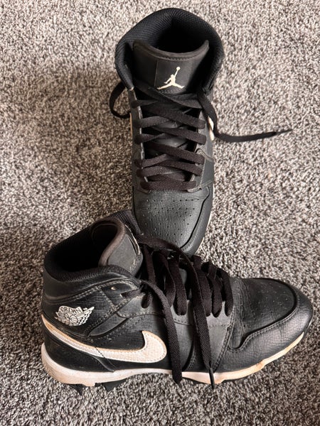 Black Kid's 5Y (Big Kids / Youth) Youth Air Jordan High Top (Used)