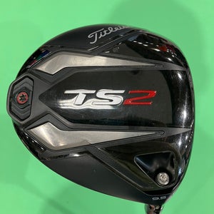 Titleist TS2 Driver Right Handed Stiff Flex 9.5 Loft (Used)