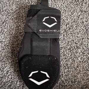 Black Junior EvoShield Sliding Mitt (Used)