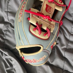 2025 Wilson RH Infield A2000 Baseball Glove  11.5" (New) superskin
