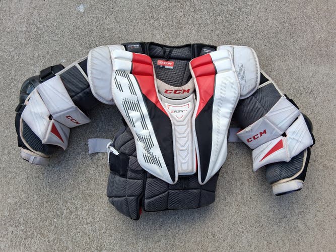 Large Intermediate CCM Eflex 5.9 Goalie Chest (Used) Protector