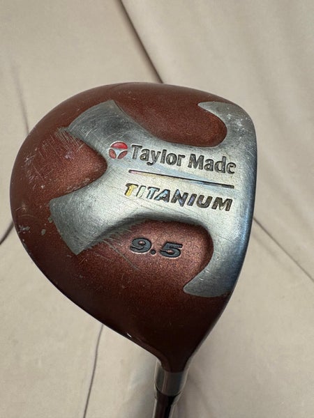 Unisex TaylorMade Titanium Right Handed Driver Regular Flex 9.5 Loft (Used)