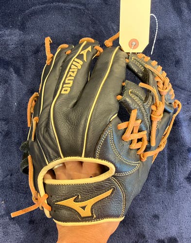 Black Mizuno Prospect Select RH Outfield Baseball Glove 11.5" (Used)