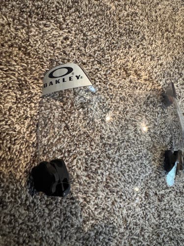 Oakley Legacy football Shield