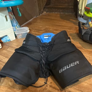 Senior Medium Bauer GSX Hockey Goalie Pants (New)