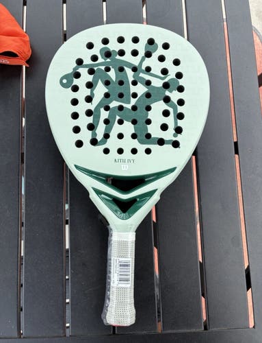 Wilson Kith Ivy Elite II - Limited Edition (4 1/4″) Brand New / Collector’s Piece