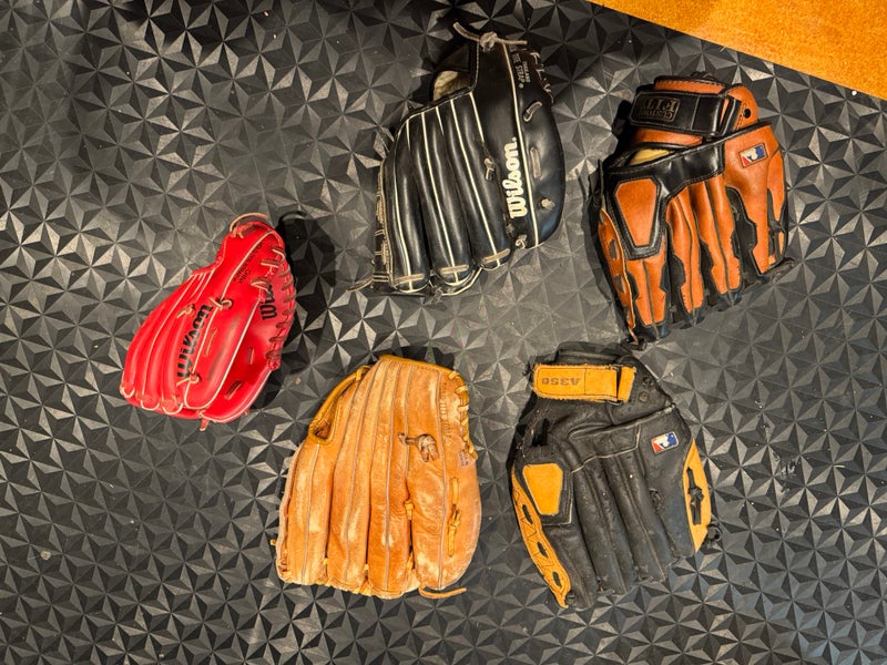 (5) Wilson RH Baseball Gloves (Used)
