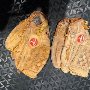 (2) Rawlings RH Baseball Gloves (Used)