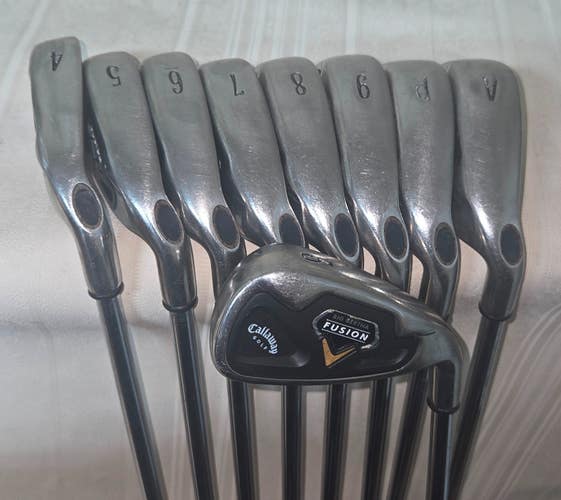 Men's Callaway Right Handed Iron Set Uniflex 9 Pieces Steel Shaft