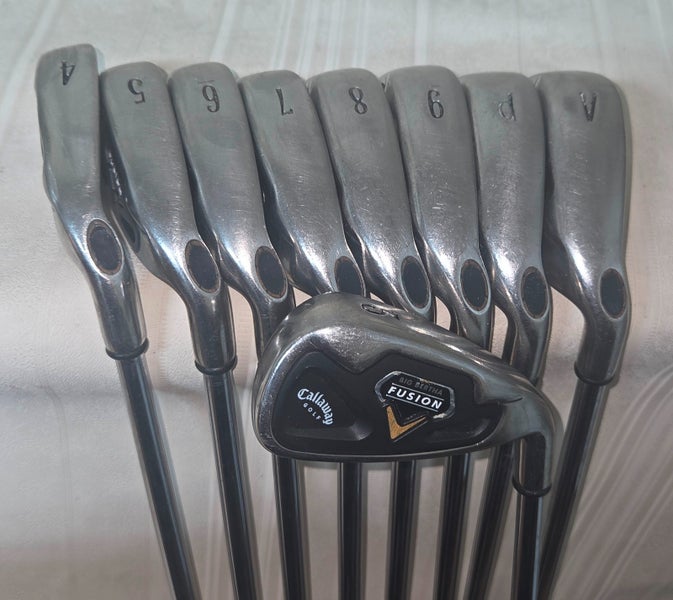 Men's Callaway Right Handed Iron Set Uniflex 9 Pieces Steel Shaft