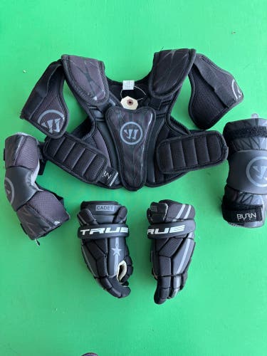 Youth Warrior Burn Next Starter Kit w/ 8" True Cadet Gloves