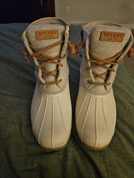 White Size M 9.0 (W 10.0) Sperry Boots (Used)