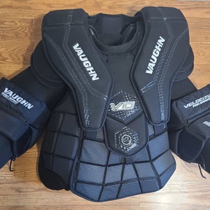 XL Vaughn V10 Pro Carbon Goalie Chest Protector Pro Stock (Used)