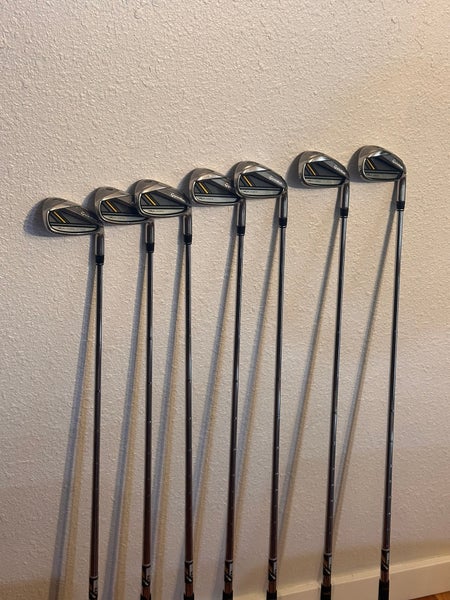 Men's 2021 TaylorMade Rocketbladez Right Handed Iron Set Regular Flex 7 Pieces Steel Shaft (Used)