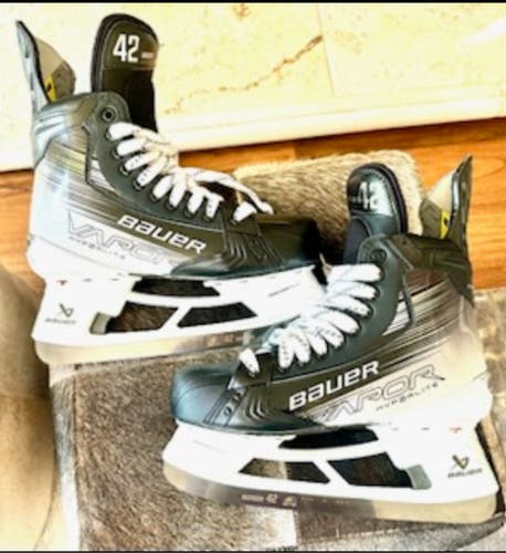 Brand new Josh Manson Custom 2024 Bauer Vapor Hyperlite 2 Skates. Josh Manson 42 custom blades.