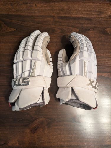 White STX Surgeon RZR Lacrosse Gloves Large (Used)