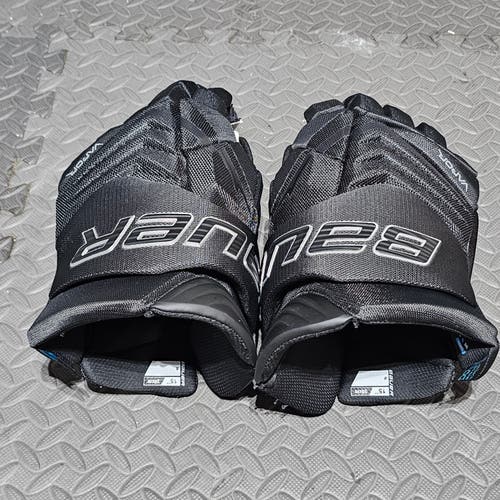 Bauer Vapor Flylite Gloves 15" (Used)