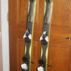 Unisex All Mountain 170 cm K2 Aftershock Skis With Salomon Z12 Bindings