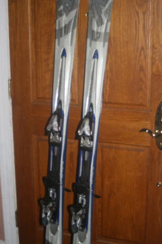 Unisex All Mountain 167 cm K2 88 Skis With Marker Adjustable Bindings