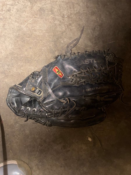 Easton RH First Base Baseball Glove 13" (Used)