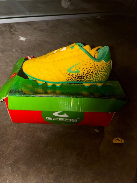 Yellow Kids 11K (Little Kids) Rawlings Cleats (New)