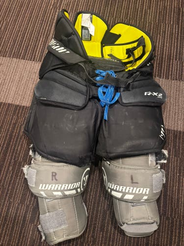 Junior XL Warrior Ritual X2 Pro Hockey Goalie Pants (Used)