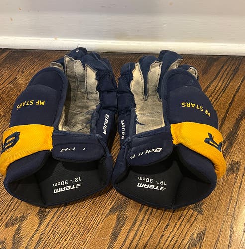 Bauer Gloves 12" (Used)