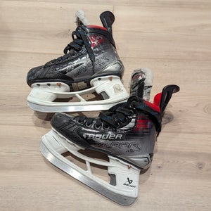 Bauer Vapor X5 Pro Hockey Skates Regular Width Size 1 (Used)