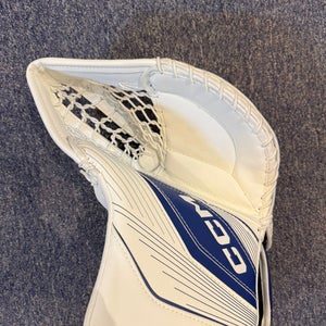 CCM 6.9 int catch Regular blue/white  (New)