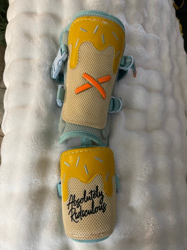 Yellow Senior Shin Guards (Used)