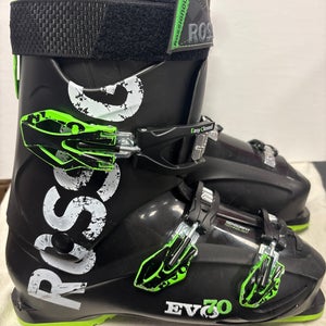 Mondo 30 & up Men's Rossignol Evo 70 Ski Boots (Used)