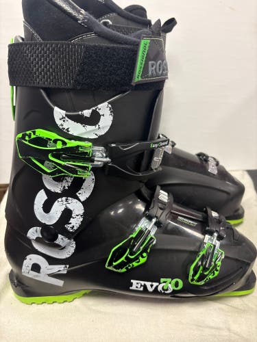 Mondo 30 & up Men's Rossignol Evo 70 Ski Boots (Used)