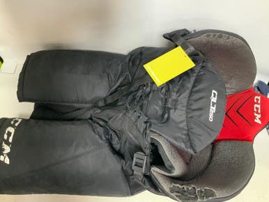 Used CCM QLT250 Senior Pant Black MD 11823-S000035060