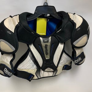 Used Reebok KFS 7K Senior Shoulder Pads MD 11823-S000035055