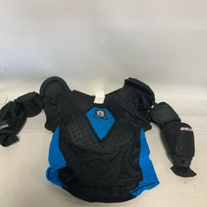 Used Bauer PRODIGY Youth Shoulder Pads MD 11823-S000034982