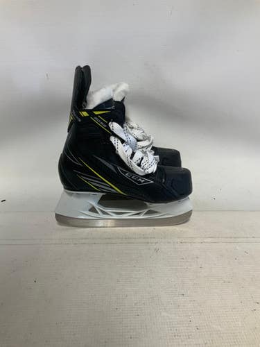 Used CCM SUPER TACKS 2092 Youth Hockey Skate Youth 12.0 11823-S000034975