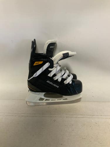 Used Bauer SUPREME 140 Youth Hockey Skate Youth 11.0 11823-S000034973