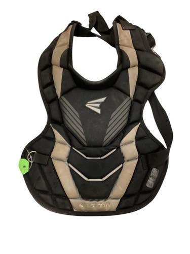 Used Easton BLACK AND GREY CHEST PROTECTOR Catchers Chest Protector Black Youth 11884-S000054274