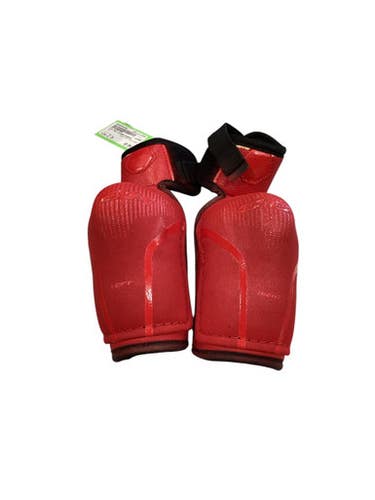 Used CCM RED KNEE GUARD Junior Shin Guards Red 12" 11884-S000054262