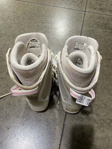 5150 Used Size 6.0 (Women's 7.0) Snowboard Boots