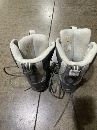 LTD Used Kid's Snowboard Boots