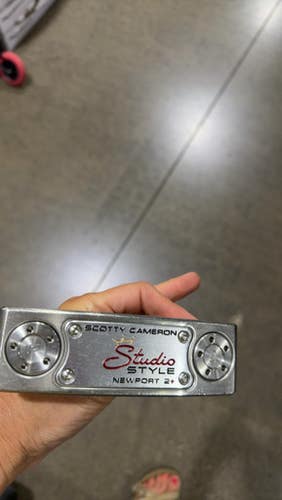 Used Titleist SCOTTY CAMERON STUDIO STYLE NEWPORT 2+ Mens Putter RH 11605-S000202480