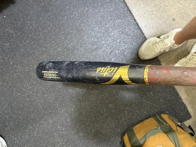 Used Victus TATIS 23 PRO RESERVE MAPLE BB/SB Wood Bat 32" 11605-S000205102