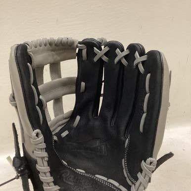 Used Rawlings WRS125HBGG BB/SB Glove RH Throw Black And Grey 12 1/2" 11725-S000491514