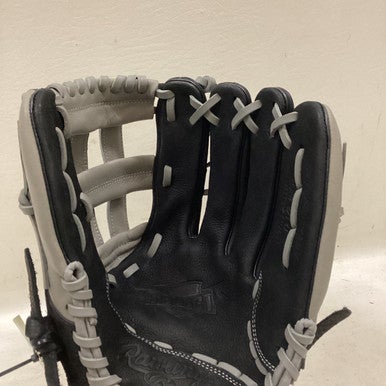 Used Rawlings WRS125HBGG BB/SB Glove RH Throw Black And Grey 12 1/2" 11725-S000491514