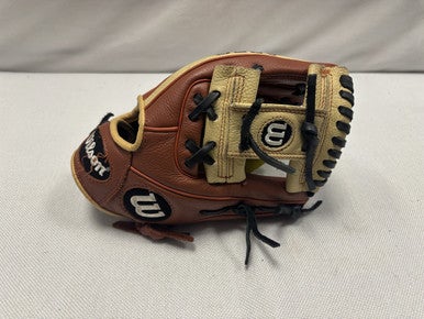 Wilson (Used) Brown Right Hand Throw 11" Baseball Glove