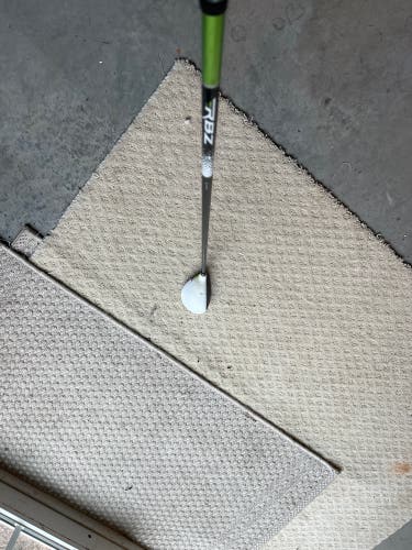 Men's TaylorMade RBZ Right Handed Hybrid Regular Flex 4H (Used)