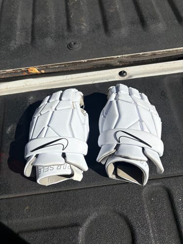 Nike Vapor select Lacrosse Gloves Medium (New)