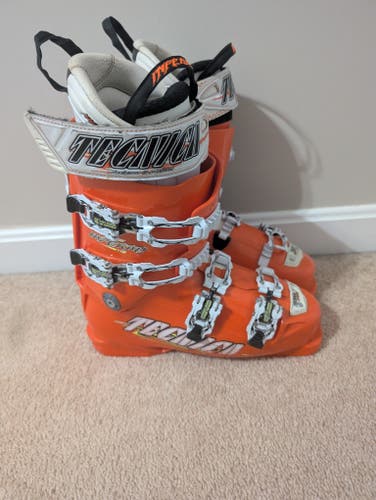 Mondo 26 & 26.5 Unisex Tecnica All Mountain Diablo Inferno Ski Boots Medium Flex (Used)